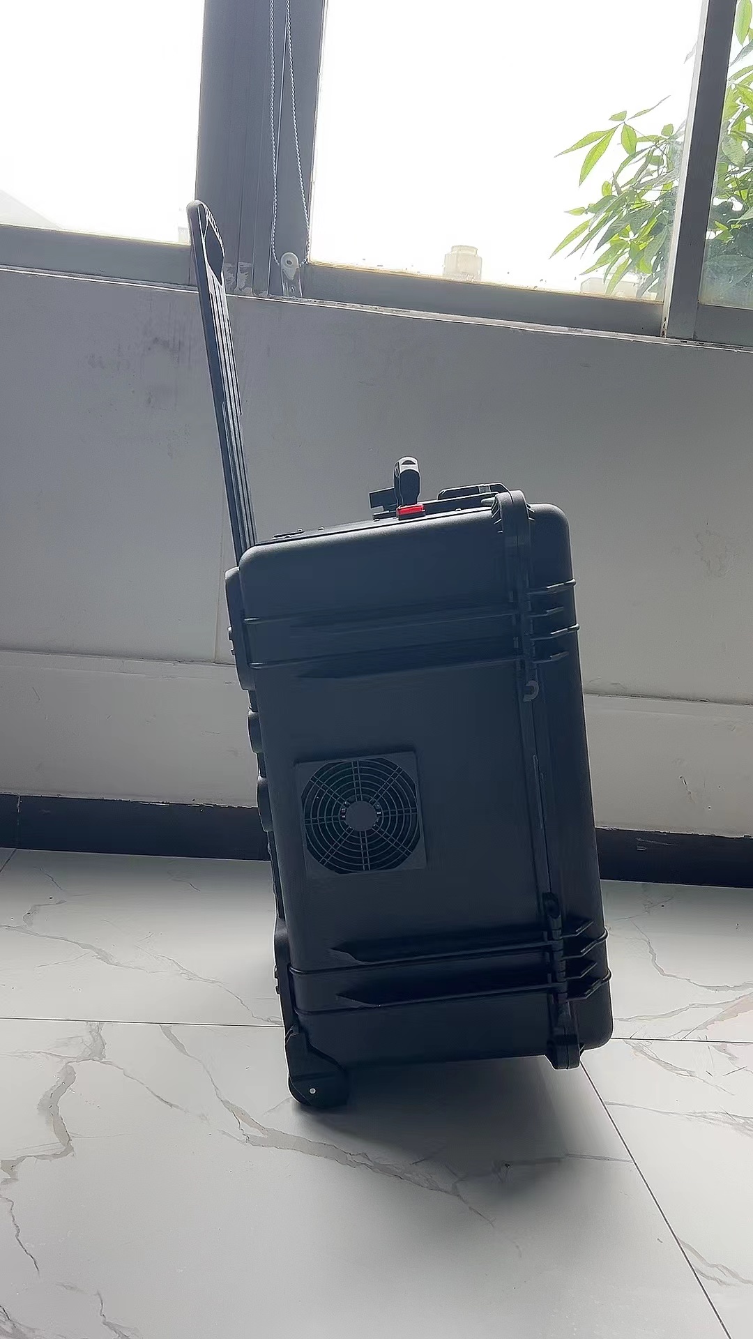 塘厦镇手拉箱型移动通信干扰器